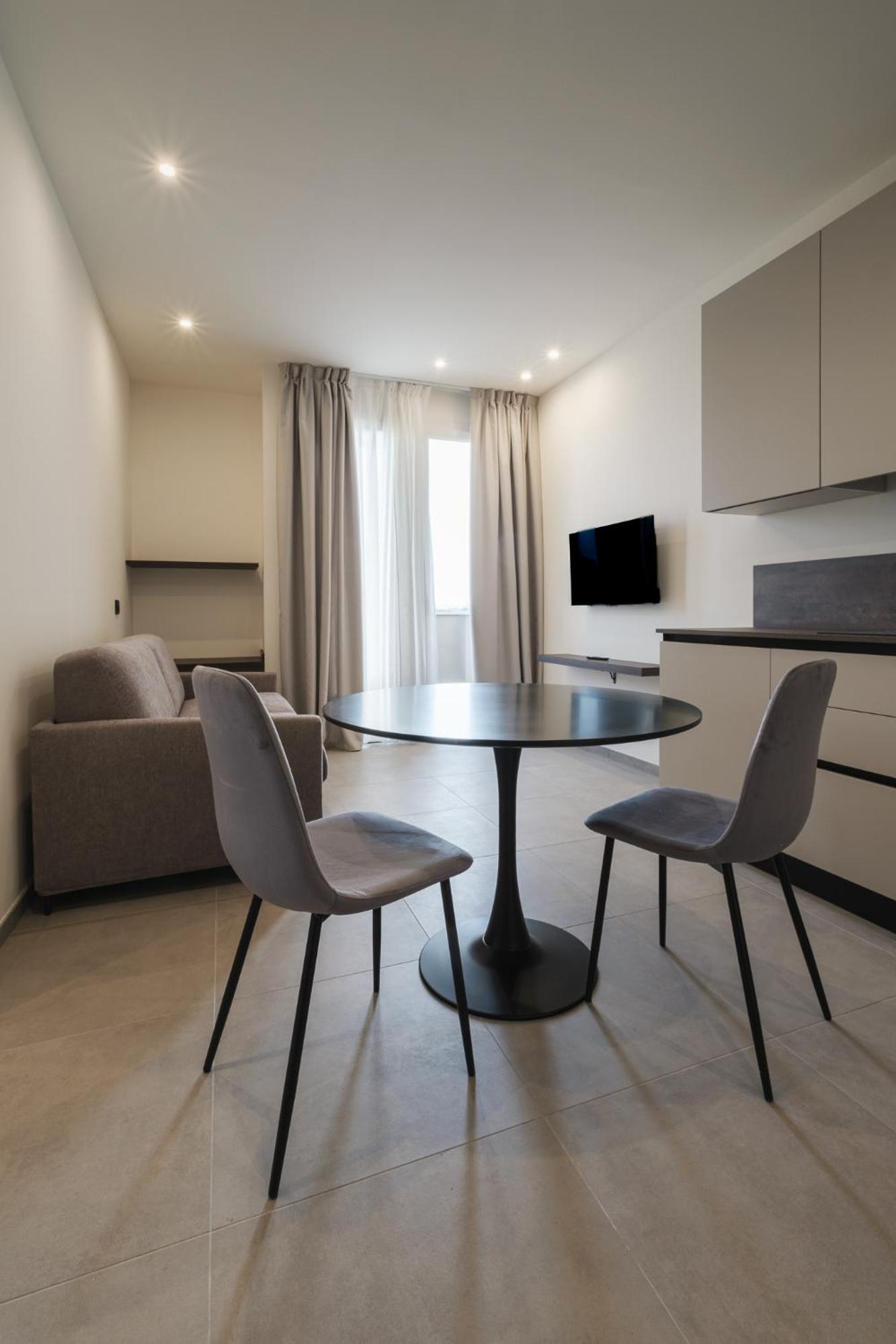 Residence Goldoni6 Suite Apartment ริมินี ภายนอก รูปภาพ