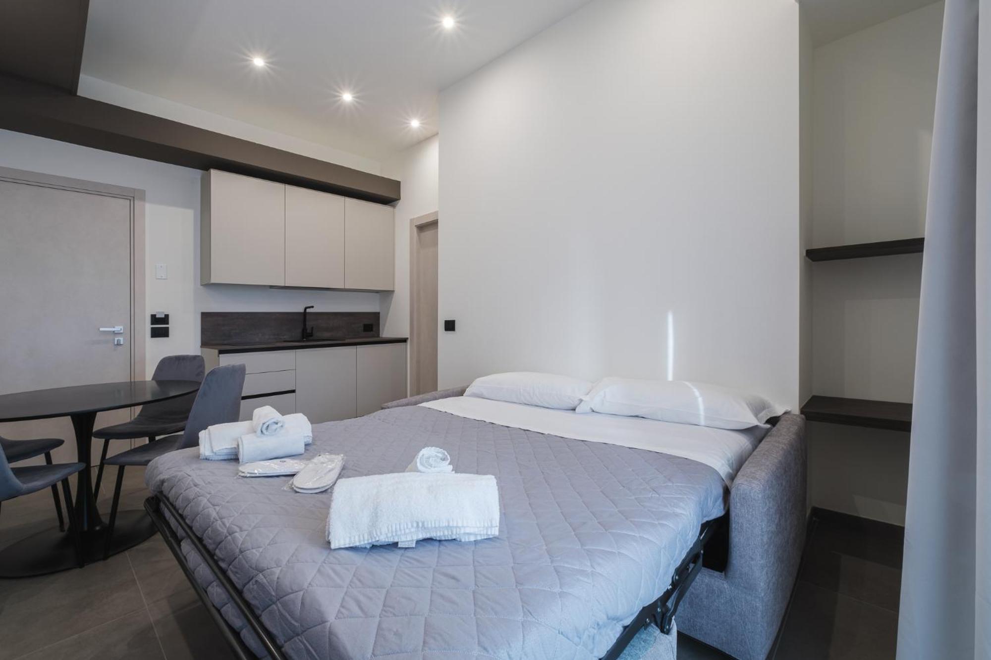 Residence Goldoni6 Suite Apartment ริมินี ภายนอก รูปภาพ