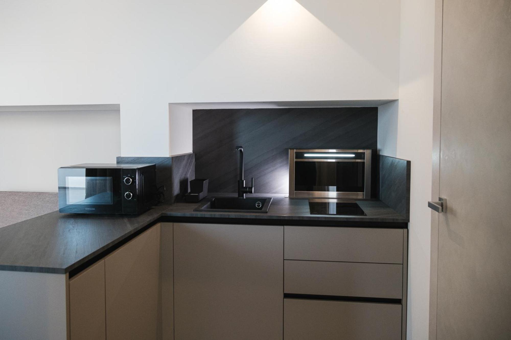Residence Goldoni6 Suite Apartment ริมินี ภายนอก รูปภาพ