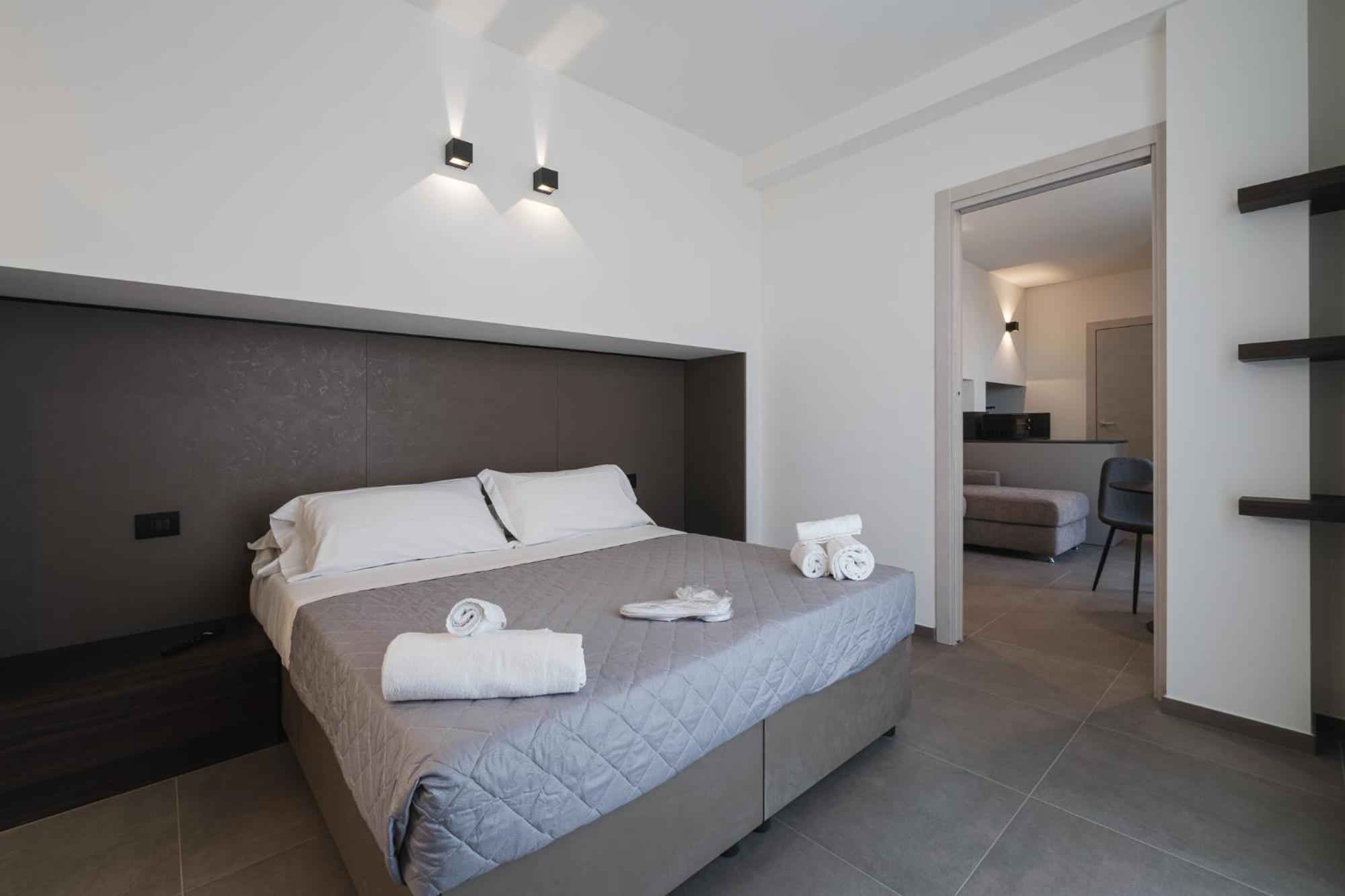 Residence Goldoni6 Suite Apartment ริมินี ภายนอก รูปภาพ