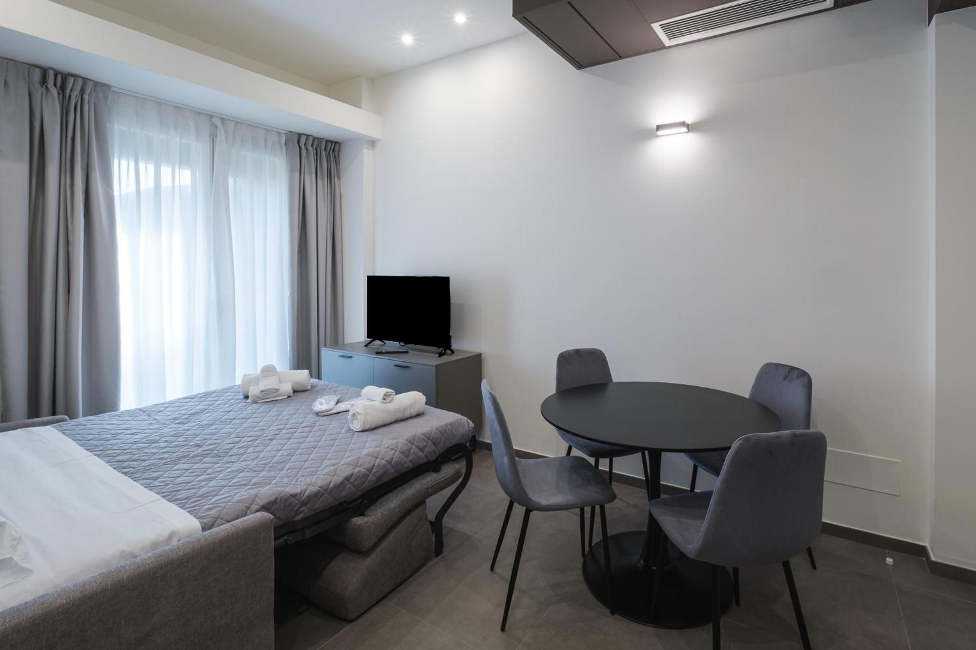 Residence Goldoni6 Suite Apartment ริมินี ภายนอก รูปภาพ