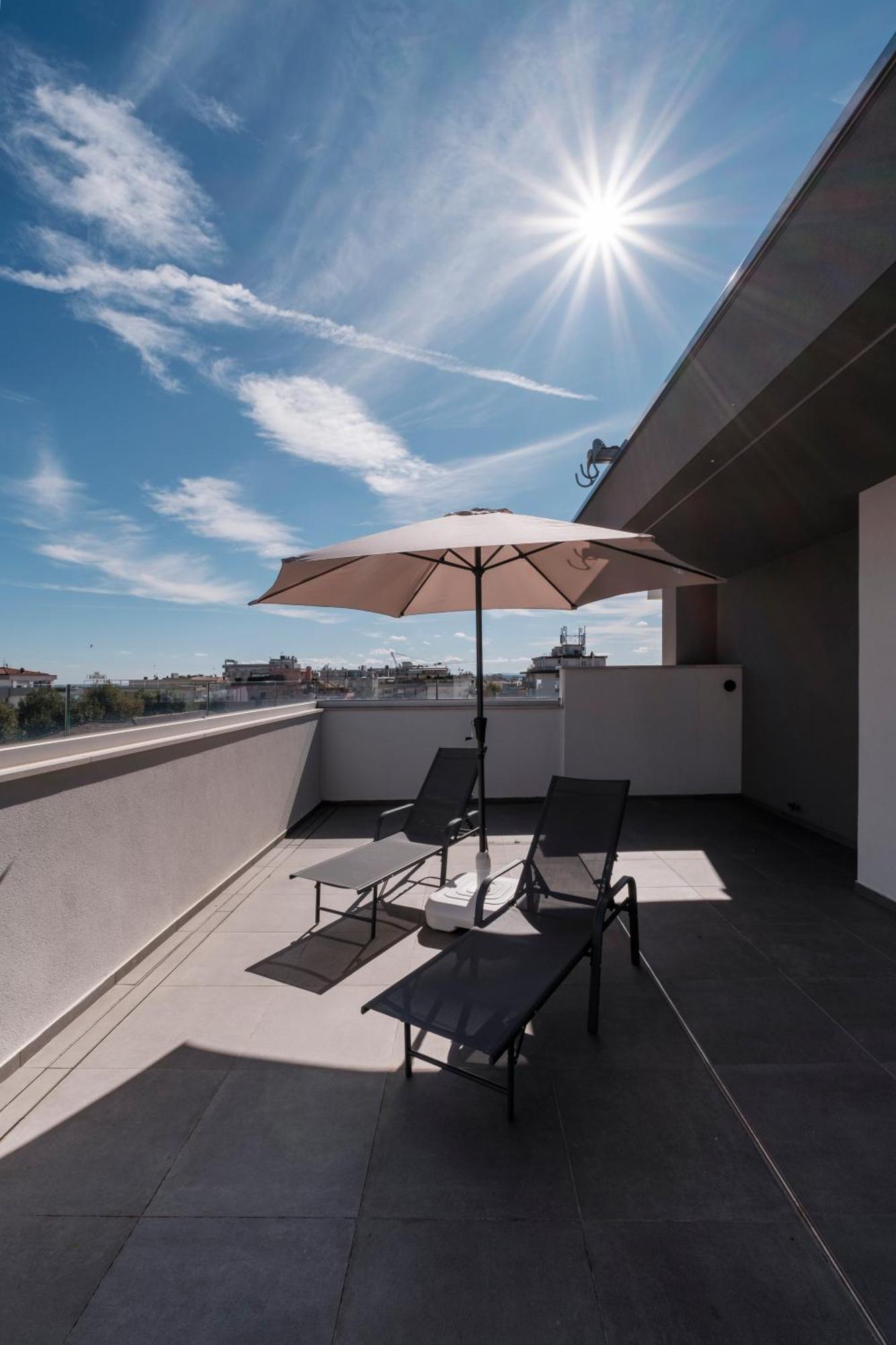 Residence Goldoni6 Suite Apartment ริมินี ภายนอก รูปภาพ