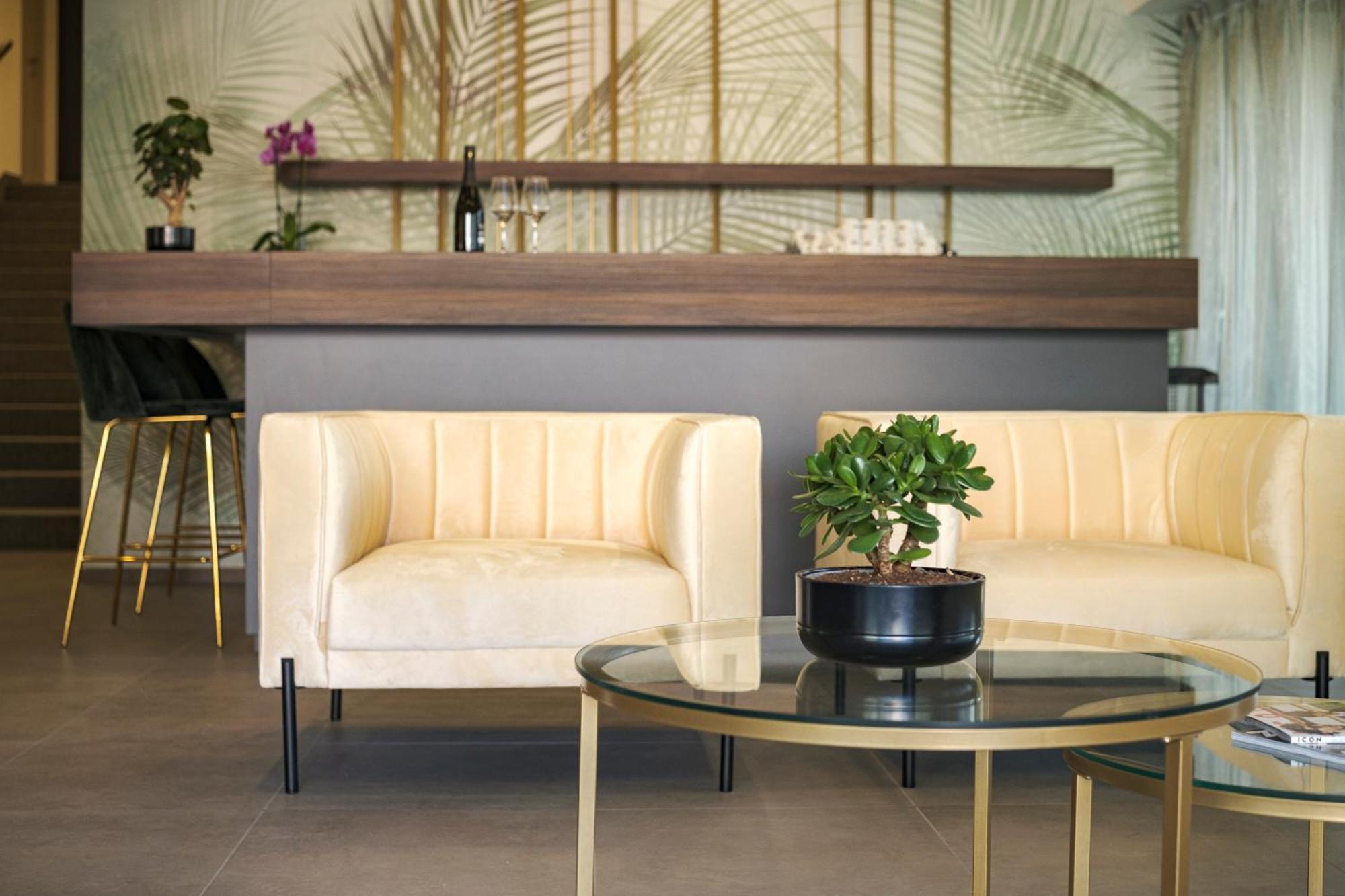 Residence Goldoni6 Suite Apartment ริมินี ภายนอก รูปภาพ